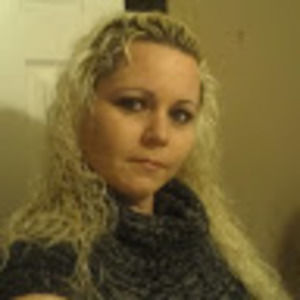 Meet your Posher, Shana